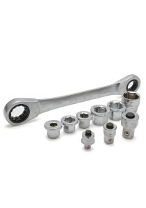 Flexible ratchet spanner set