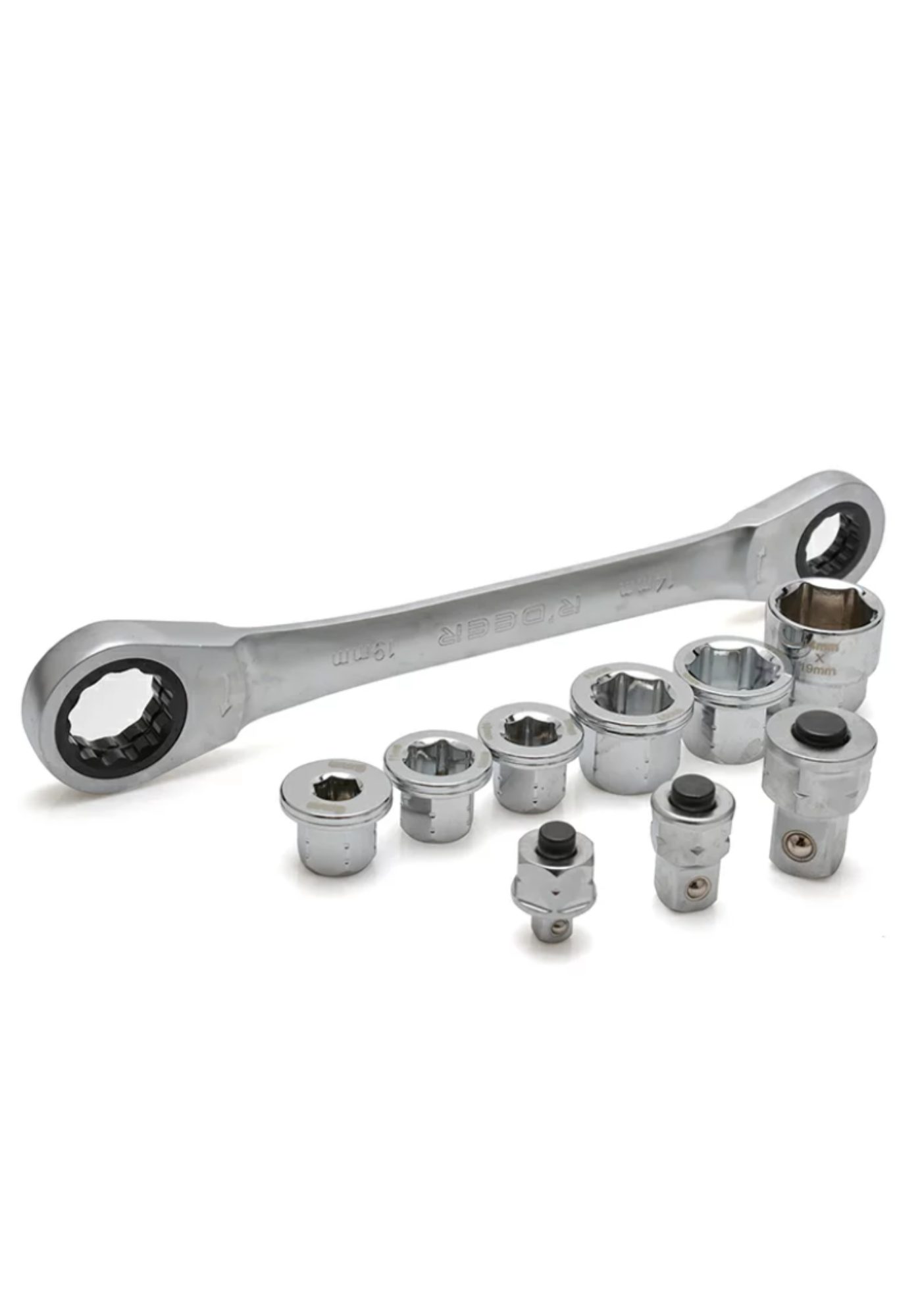 Flexible ratchet spanner set